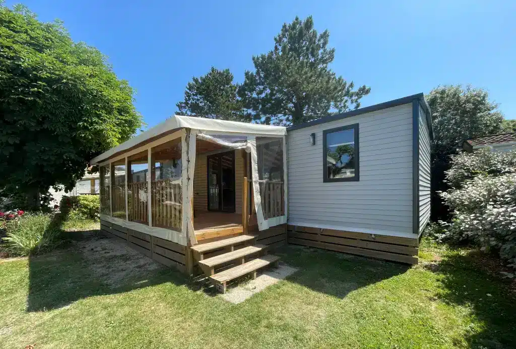 mobil home avec terrasse notre dame de monts en bord de mer