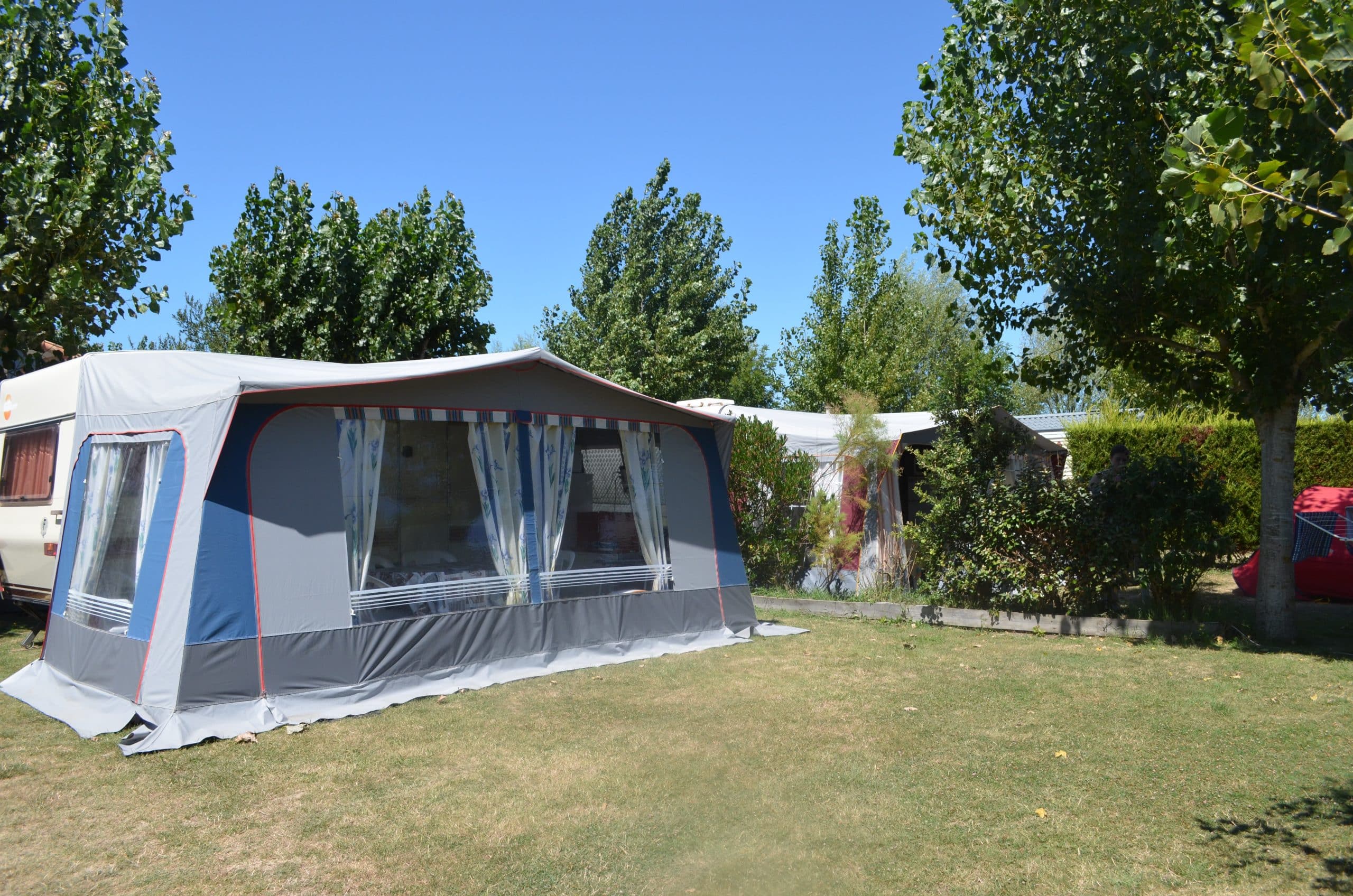 Emplacement Camping 4 etoiles Vendee scaled