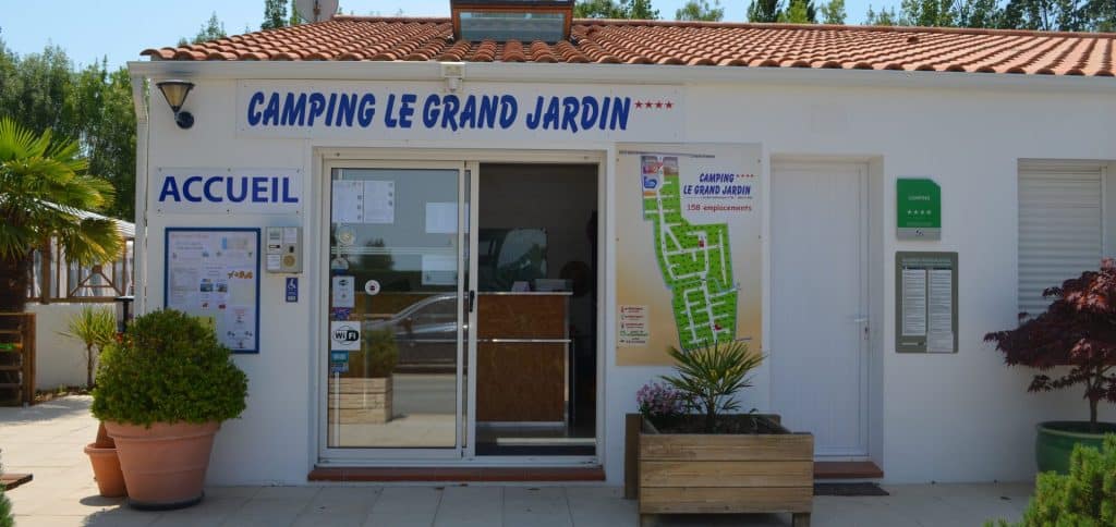 reception camping vendee