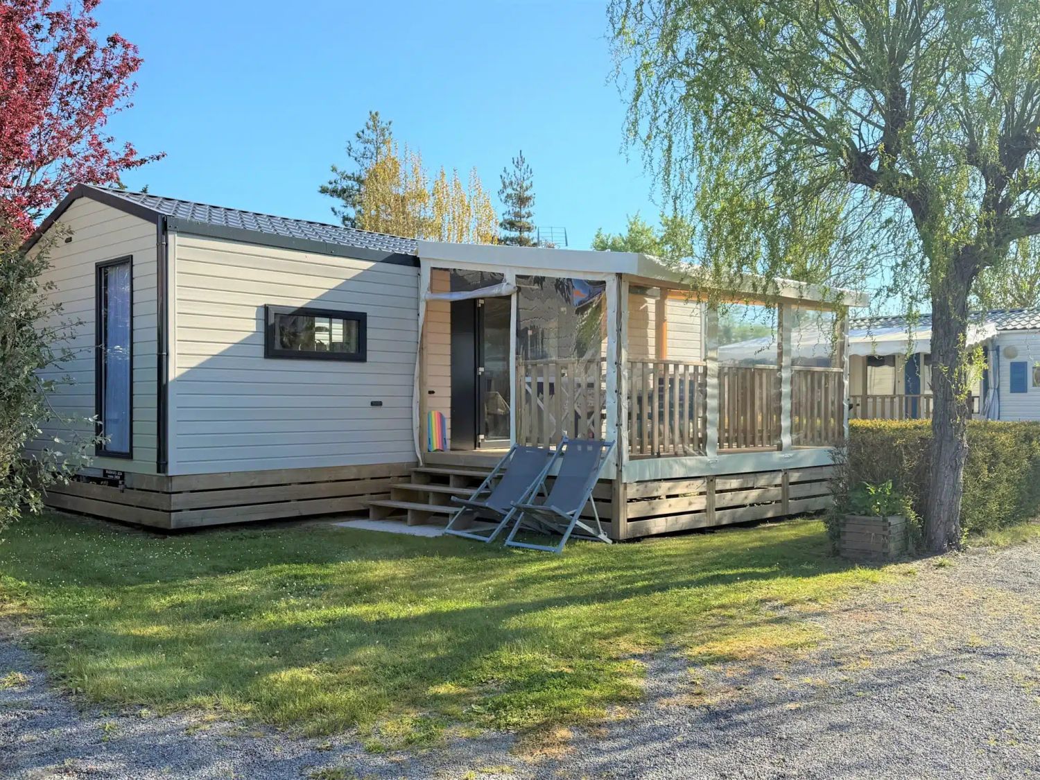 mobil-home notre dame de monts avec terrasse